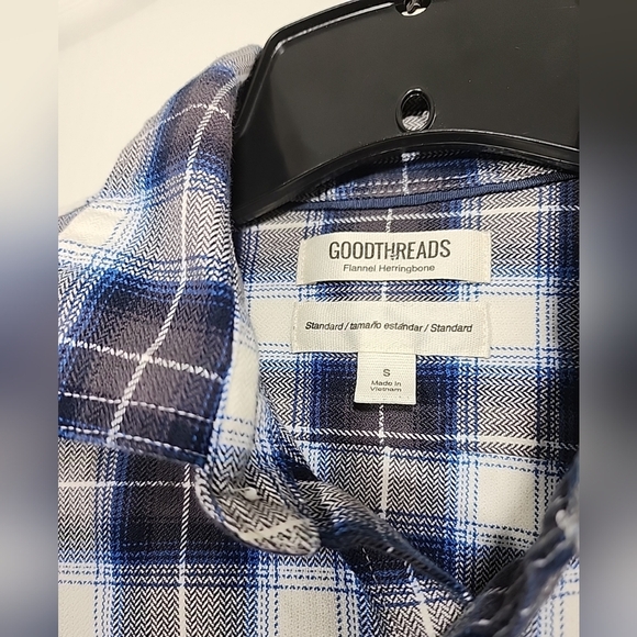 Good threads plaid Flannel herringbone shirt - men’s S - Picture 6 of 10